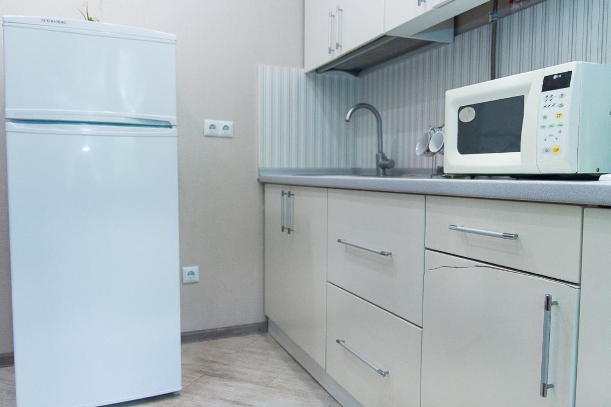 The Best Location In Centre 2 Room Sumy Exterior photo